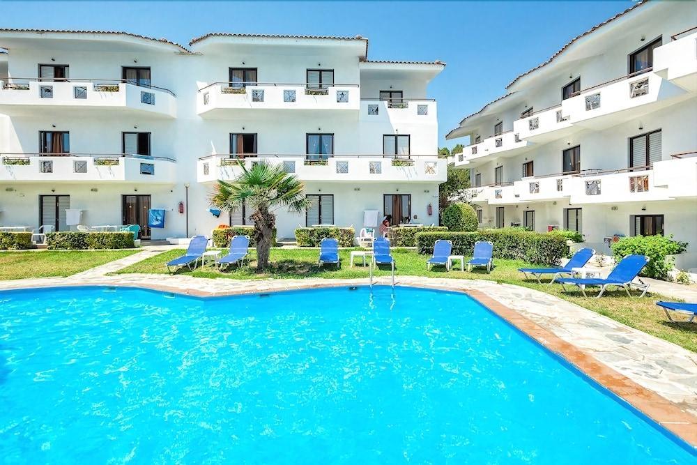 Xenios Dolphin Beach Hotel Posidi Exterior foto